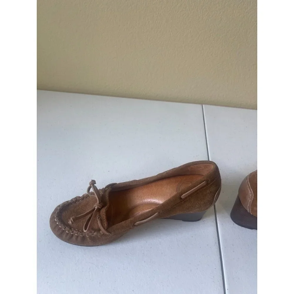 Nurture by Lamaze Nurture Dover wedges size 7  brown